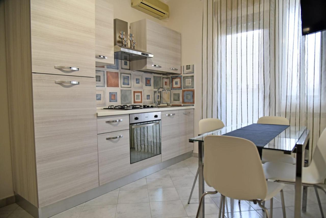 Le Palme Netine Apartment Noto Bagian luar foto